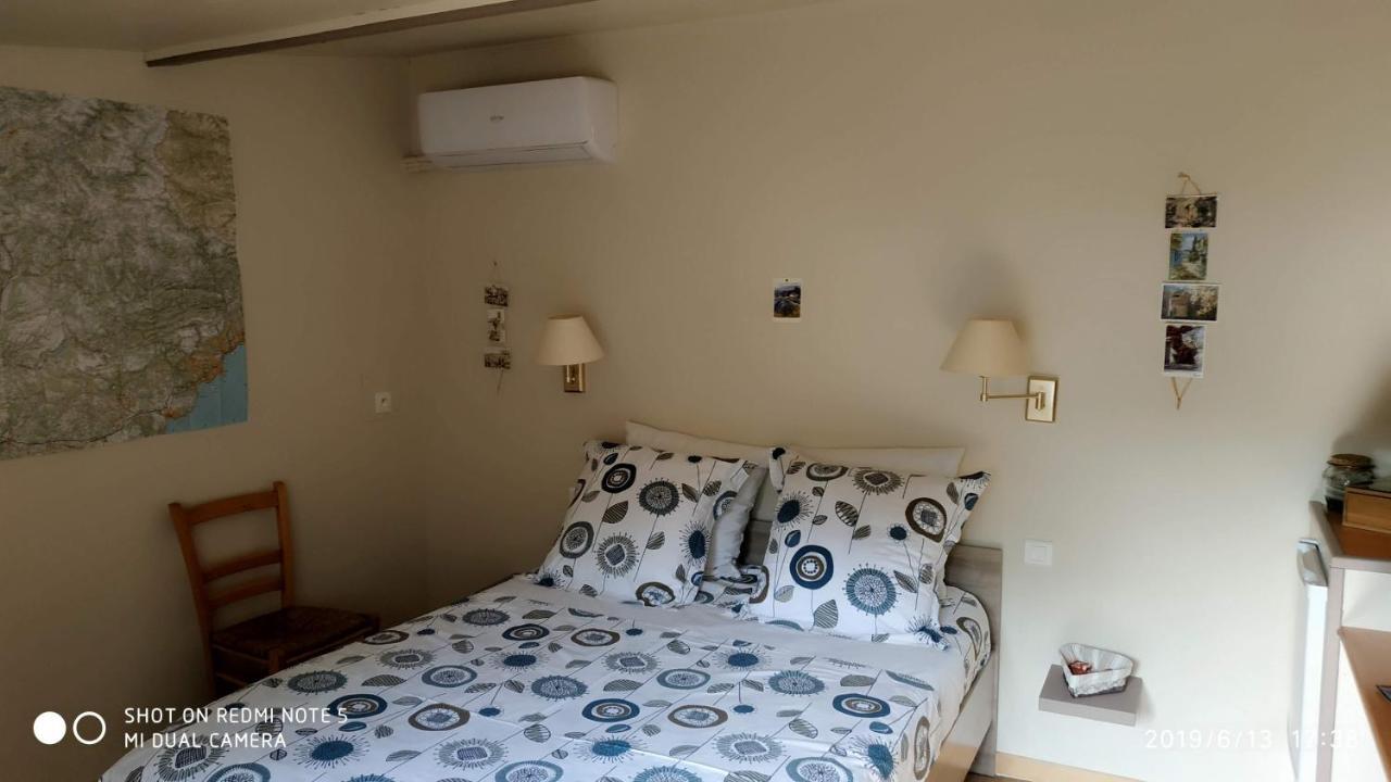 L'Establoun Apartment Saint-Martin-de-Bromes Luaran gambar